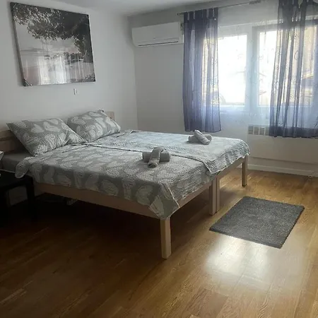 Studio Apartman Nada Zagreb Exterior foto