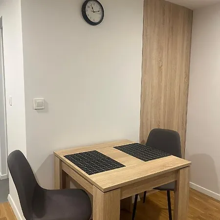 Studio Apartman Nada Zagreb Exterior foto